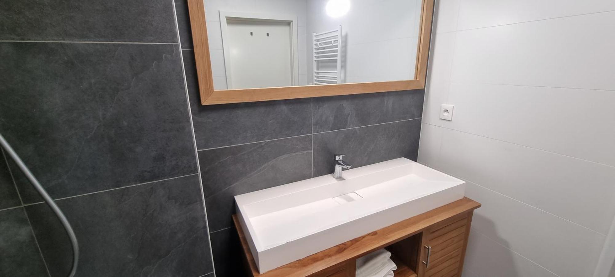 Bel Appartement Contemporain Avec Terrasse Climatisation Et Parking Payant En Option Štrasburk Exteriér fotografie